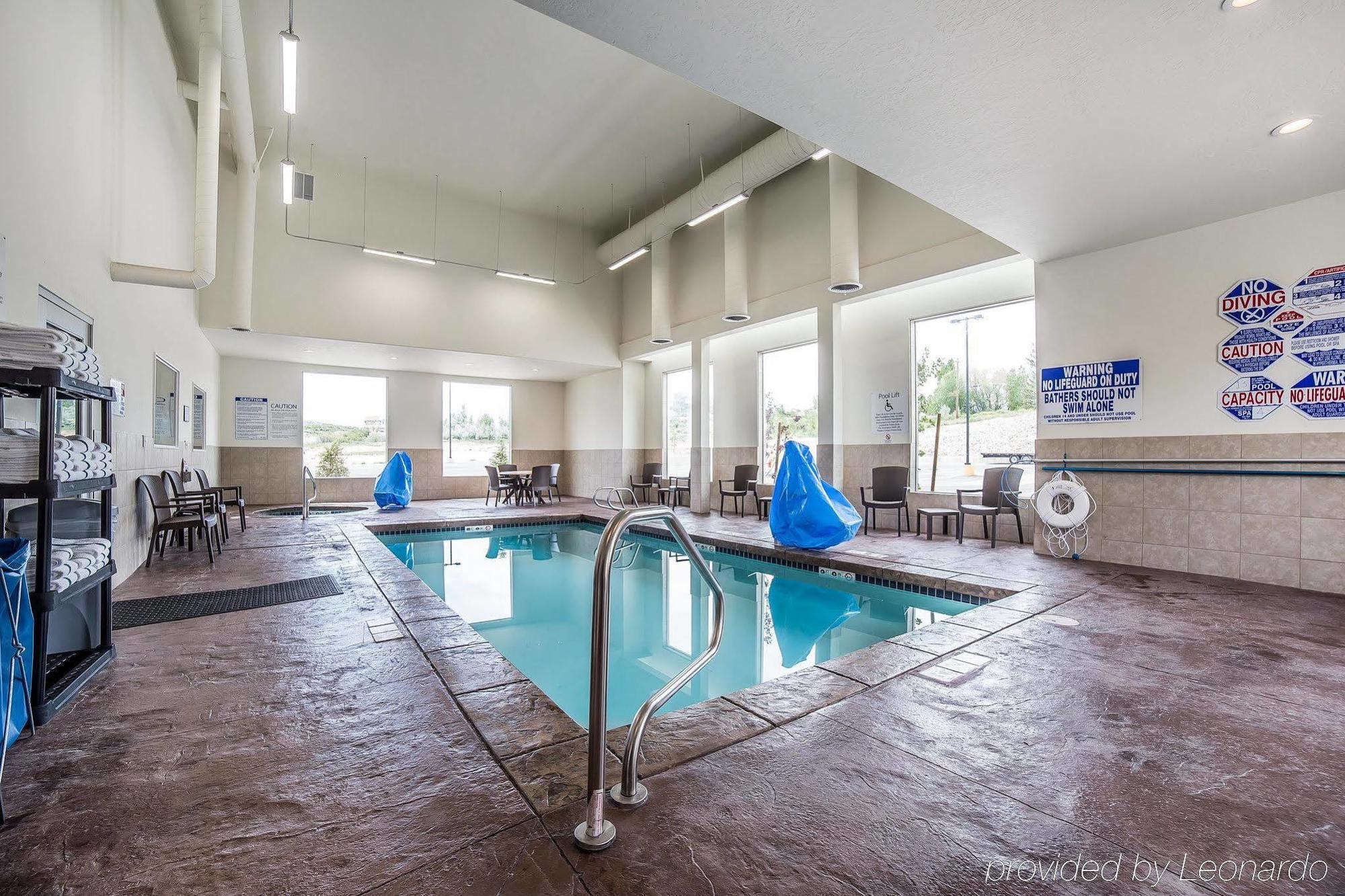 Comfort Inn & Suites Vernal - National Monument Area Экстерьер фото