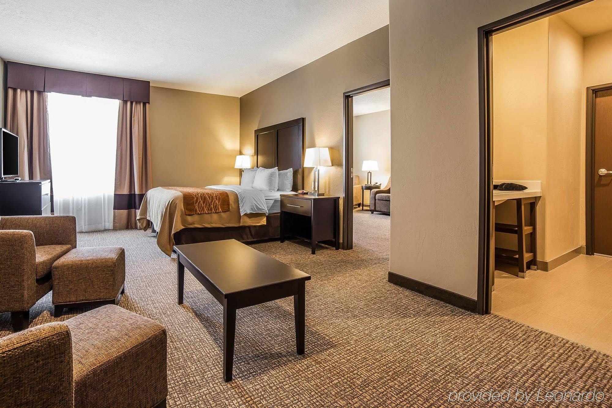 Comfort Inn & Suites Vernal - National Monument Area Экстерьер фото