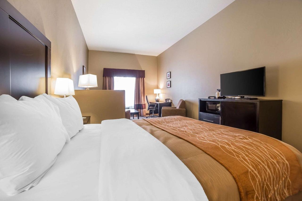 Comfort Inn & Suites Vernal - National Monument Area Экстерьер фото