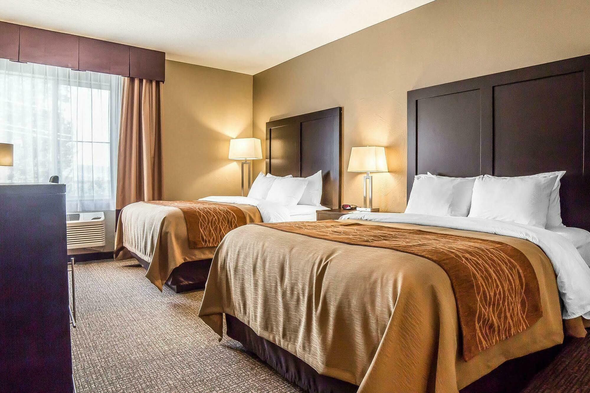 Comfort Inn & Suites Vernal - National Monument Area Экстерьер фото